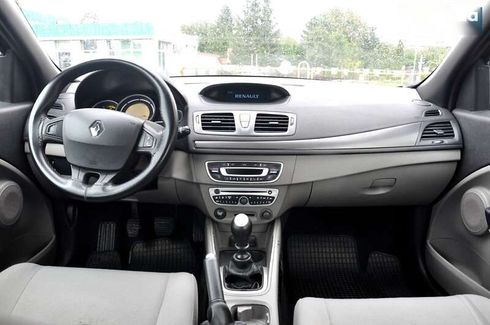 Renault Megane 2011 - фото 17
