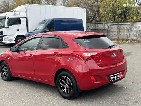 Hyundai i30 2013 красный - фото 8