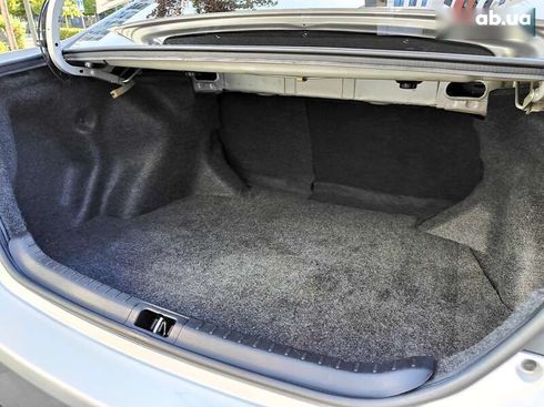 Toyota Corolla 2019 - фото 18