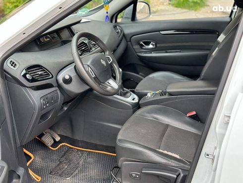 Renault Megane 2012 белый - фото 22