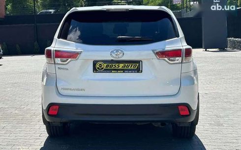 Toyota Highlander 2015 - фото 5