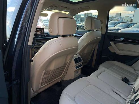 Audi Q5 2018 - фото 25