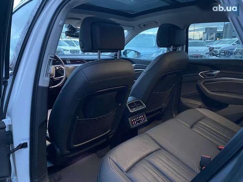 Audi E-Tron 2020 - фото 20