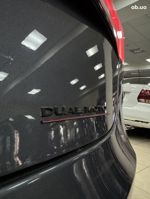 Tesla Model 3 2018 серый - фото 2