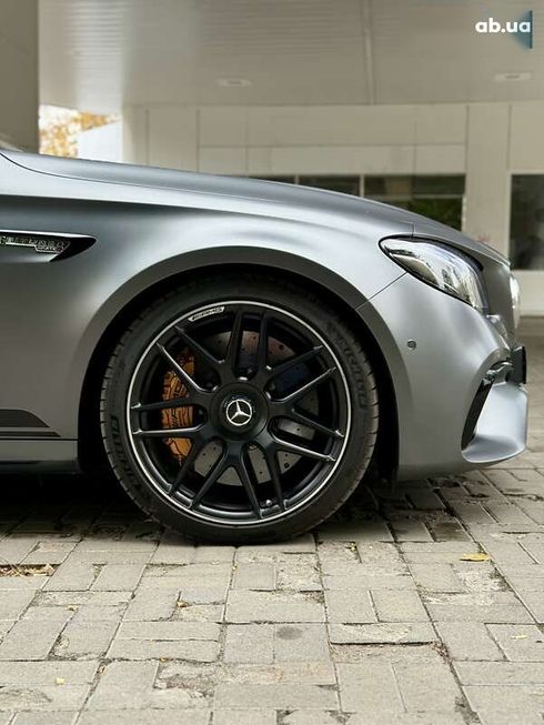 Mercedes-Benz E-Класс 2018 - фото 13