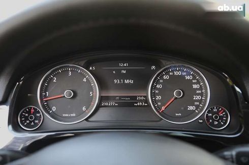 Volkswagen Touareg 2011 - фото 14