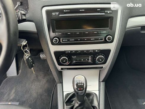 Skoda Octavia 2012 - фото 17