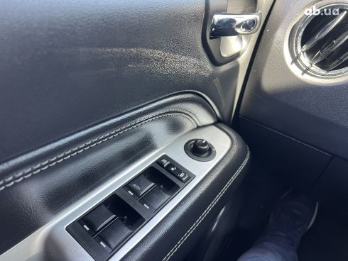 Jeep Compass 2016 черный - фото 11
