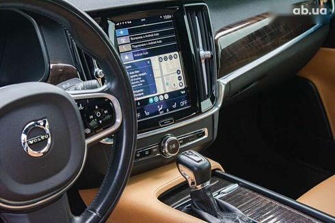 Volvo S90 2017 - фото 17
