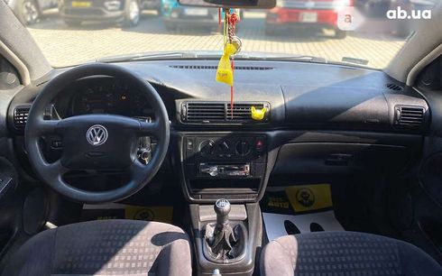 Volkswagen Passat 2000 - фото 11
