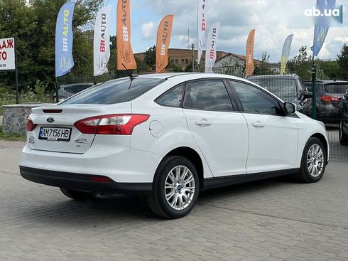 Ford Focus 2012 - фото 13