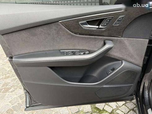 Audi Q8 2020 - фото 14