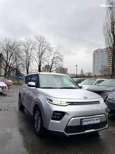 Kia Soul EV 2020 - фото 4