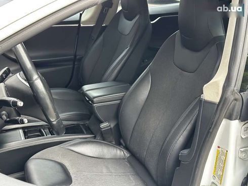 Tesla Model S 2015 - фото 13