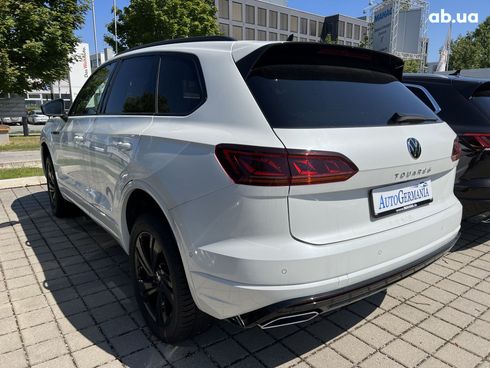 Volkswagen Touareg 2023 - фото 33