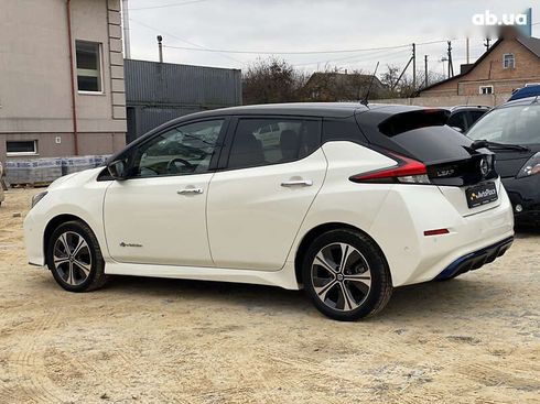 Nissan Leaf 2019 - фото 9