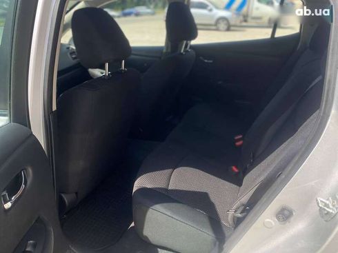 Nissan Leaf 2015 - фото 17