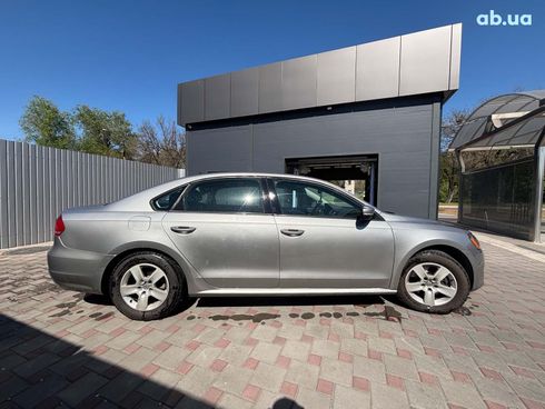 Volkswagen passat b7 2012 серый - фото 6