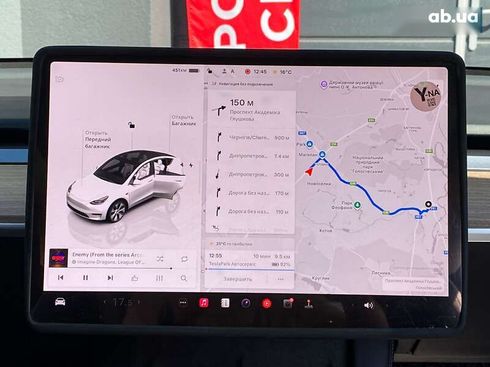 Tesla Model Y 2023 - фото 23