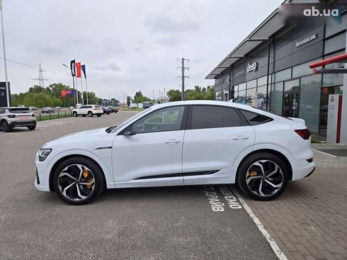 Audi E-Tron 2021 - фото 27