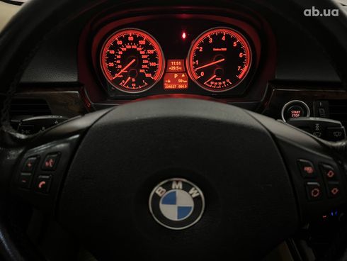 BMW 3 серия 2011 черный - фото 5