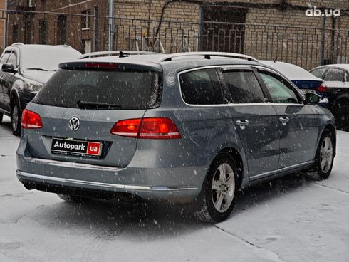 Volkswagen Passat 2013 серый - фото 18