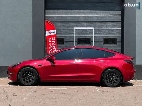 Tesla Model 3 2021 - фото 6