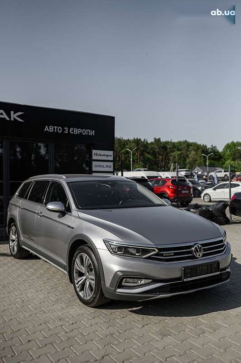 Volkswagen passat alltrack 2020 - фото 6