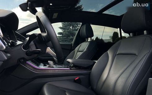 Audi Q8 2020 - фото 26