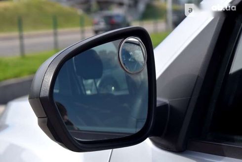 Renault Duster 2020 - фото 20