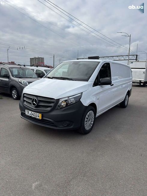 Mercedes-Benz Vito 2020 - фото 4