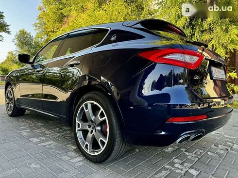 Maserati Levante 2019 - фото 21