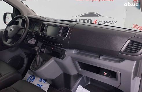 Opel Vivaro 2020 - фото 19