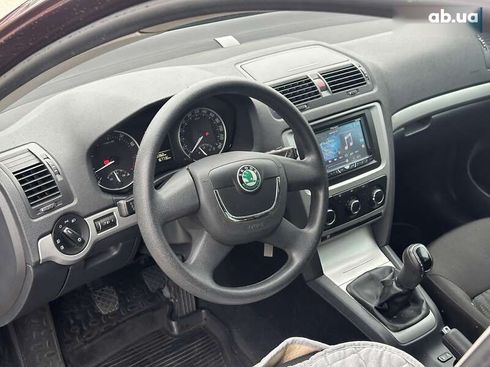 Skoda Octavia 2012 - фото 14