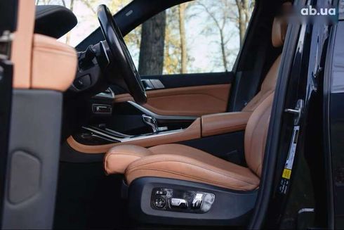BMW X7 2021 - фото 19