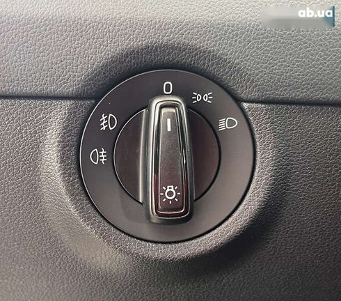 Skoda Octavia 2017 - фото 14