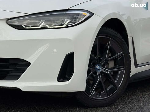 BMW i4 2022 - фото 5