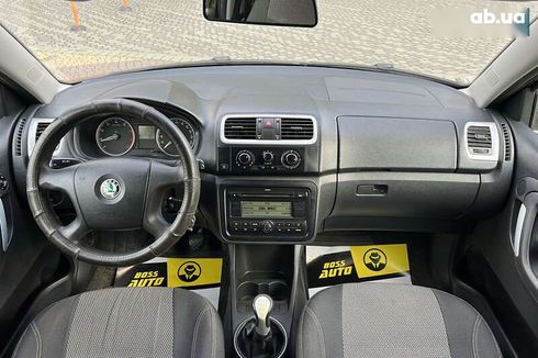 Skoda Fabia 2009 - фото 10