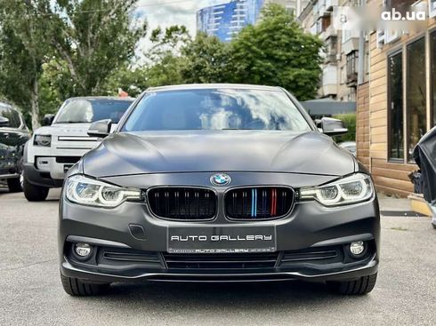 BMW 3 серия 2018 - фото 4