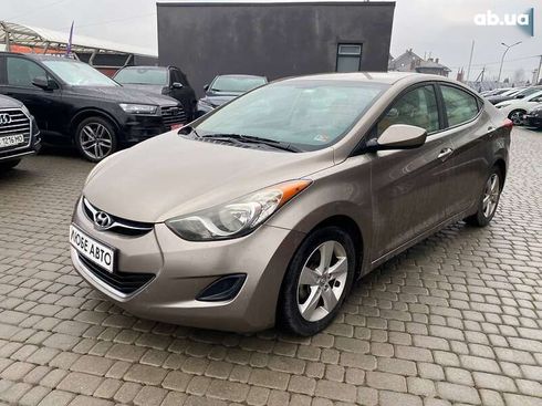 Hyundai Elantra 2013 - фото 3