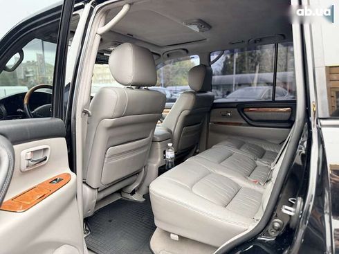 Lexus LX 2006 - фото 26
