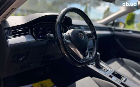 Volkswagen Passat 2020 - фото 16
