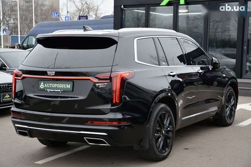 Cadillac XT6 2021 - фото 11