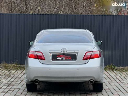 Toyota Camry 2006 - фото 5