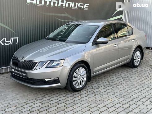 Skoda Octavia 2017 - фото 19