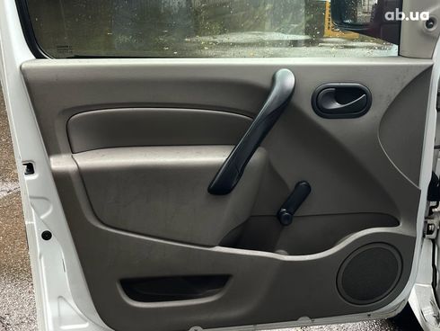 Renault Kangoo 2008 белый - фото 13