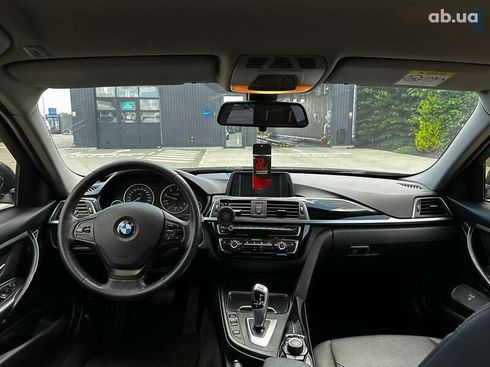 BMW 3 серия 2017 - фото 21