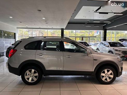 Chevrolet Captiva 2015 - фото 8