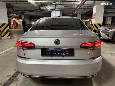 Volkswagen Passat 2020 - фото 10