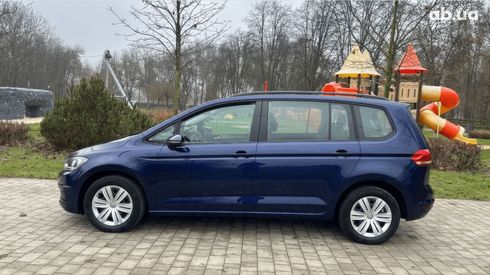 Volkswagen Touran 2017 синий - фото 4